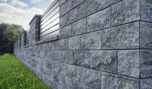 Zubehör, Abdeckungen und Bauteile für Betonsteinprojekte